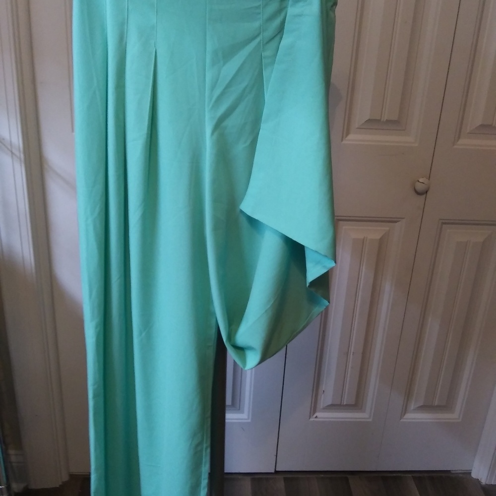 Pants - Picture 4 of 9